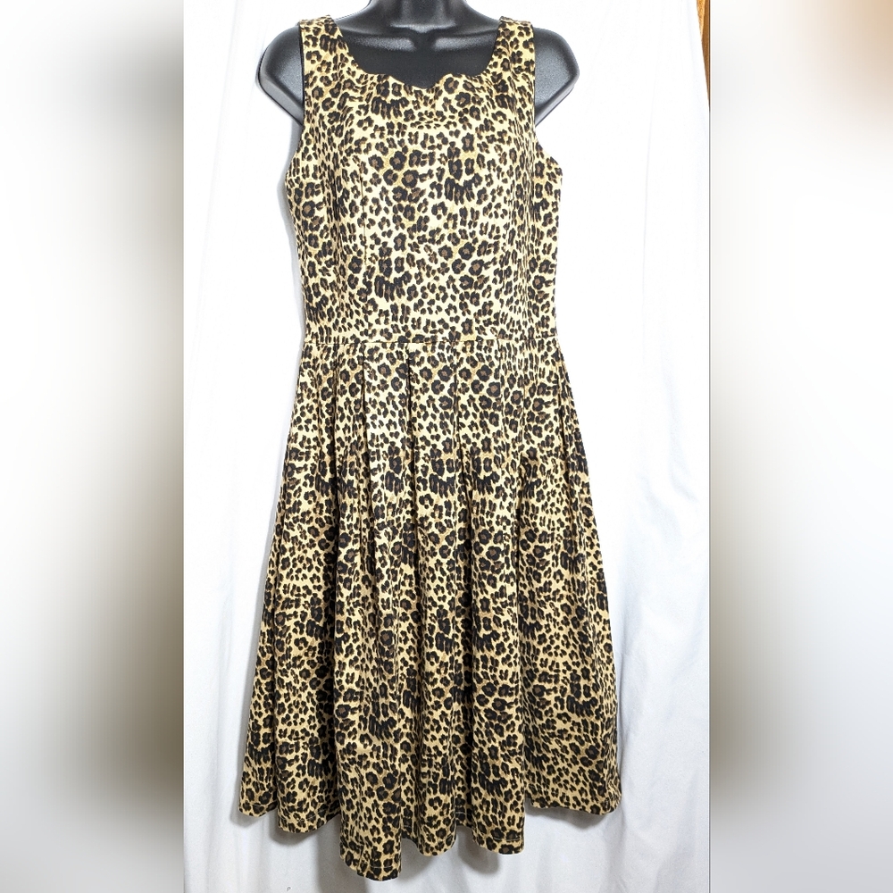 Women's Lindy Bop Leopard Dress Fit & Flare | Sz tag missing, approximately 6-8